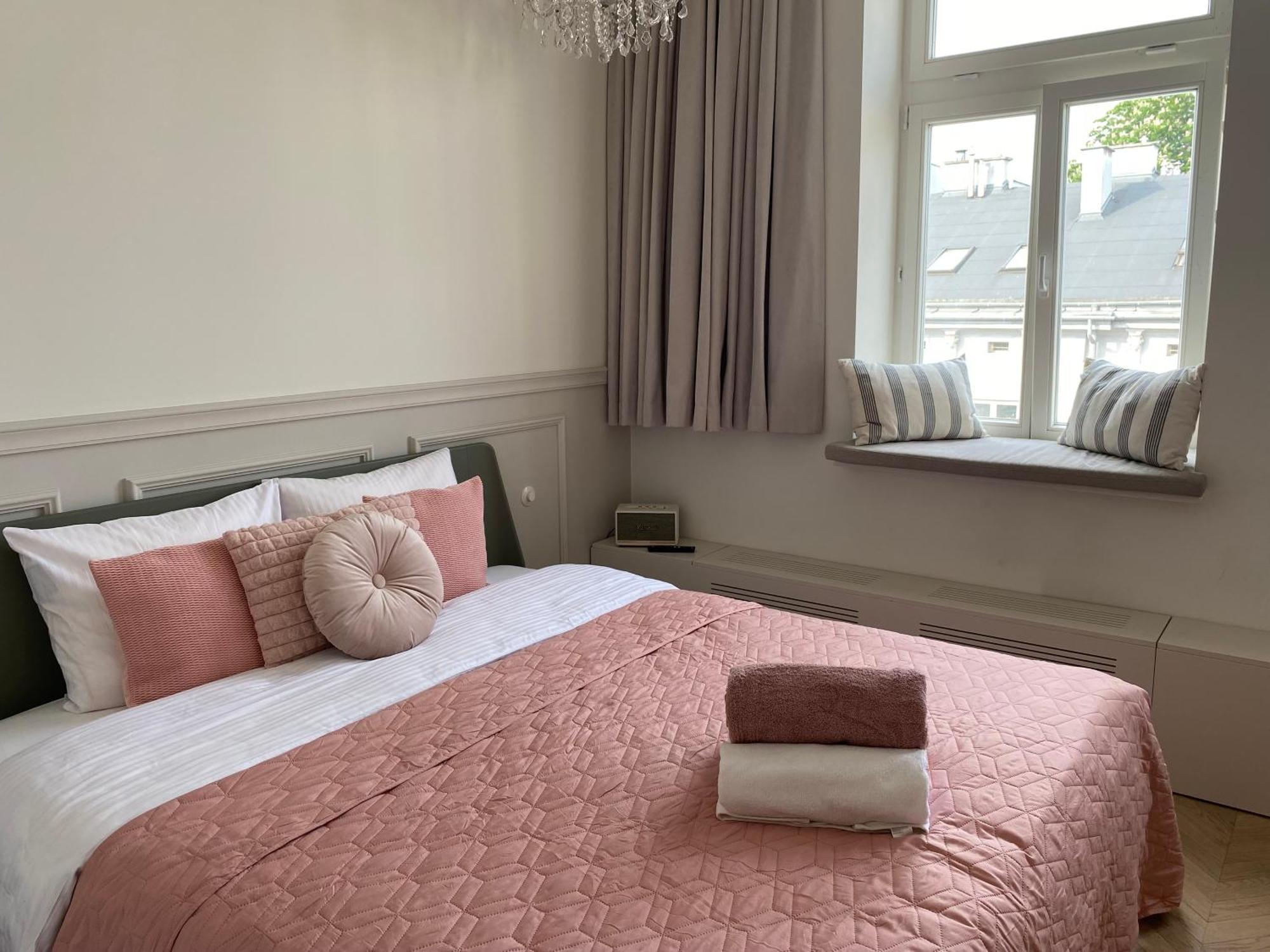 Royal Rose Apartment - Old Town Краков Экстерьер фото