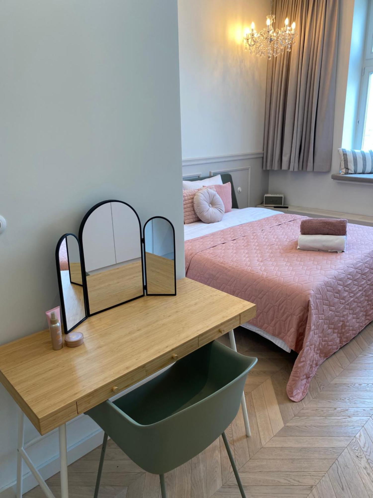 Royal Rose Apartment - Old Town Краков Экстерьер фото