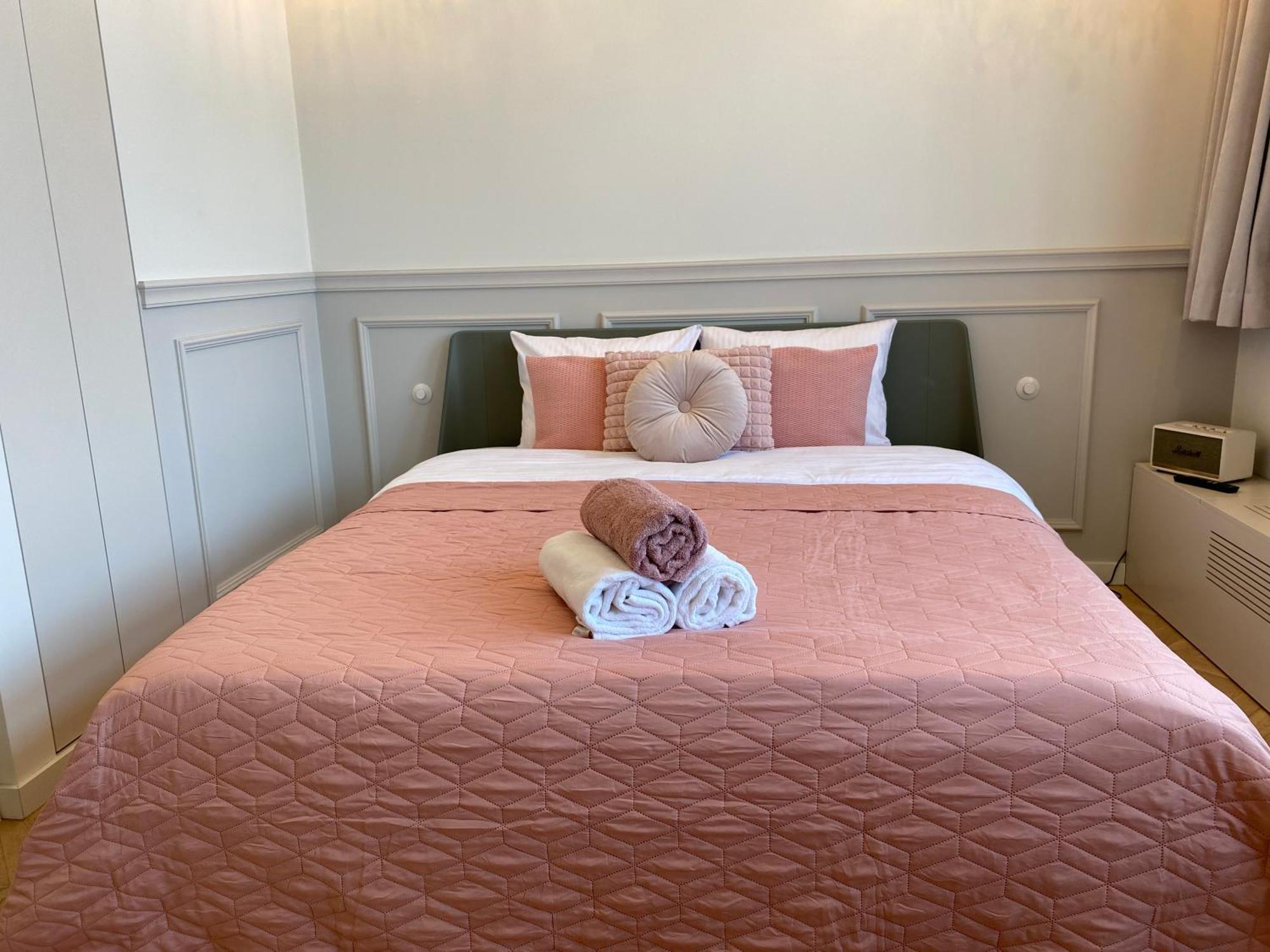 Royal Rose Apartment - Old Town Краков Экстерьер фото