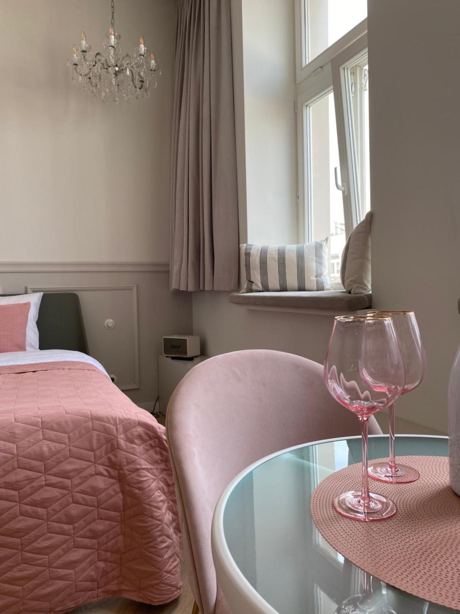 Royal Rose Apartment - Old Town Краков Экстерьер фото