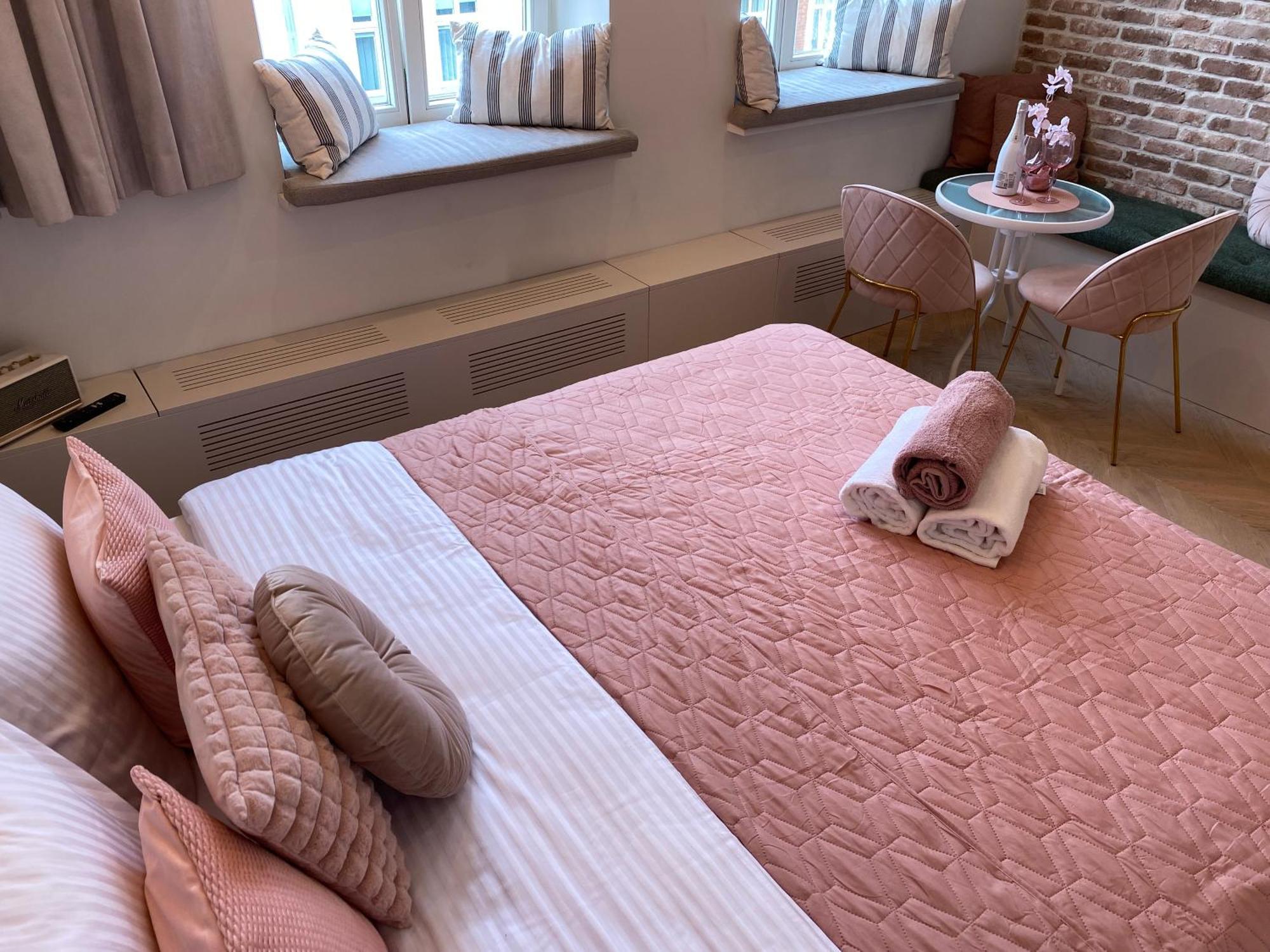 Royal Rose Apartment - Old Town Краков Экстерьер фото